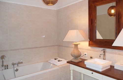 Saint-Cirgues-sur-Couze House | Chateau les 4 saisons