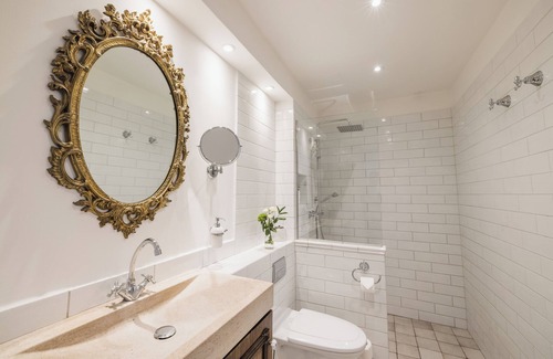 Cagnes-sur-Mer Hotel | Chateau Le Cagnard