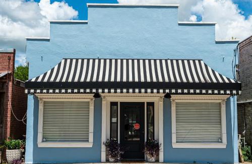 New Iberia Villa | Chateau Royale, Pet Friendly, On Bayou, Downtown!