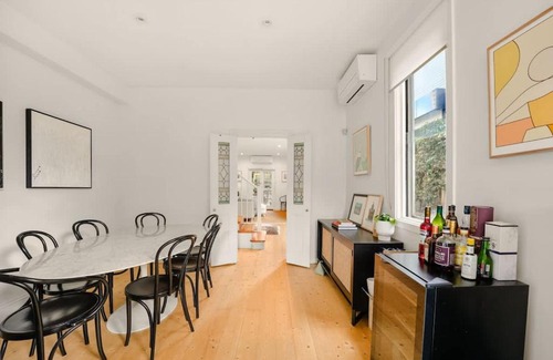Prahran House | 'Chateau York' - Relaxed Prahran Family Home