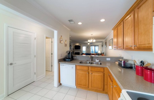 Helen House | Chattahoochee Breeze - Riverfront Condo w/2 Decks Overlooking River in Downtown