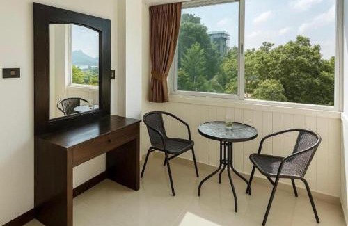 Nong Chaeng Apartment | Chaweng Grand View Condotel