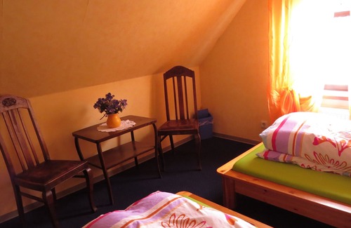 Neuende Apartment | cheap apartment with good connections
