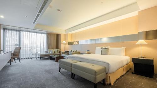 Xitun District Hotel | CHECK inn SELECT Taichung Dadun
