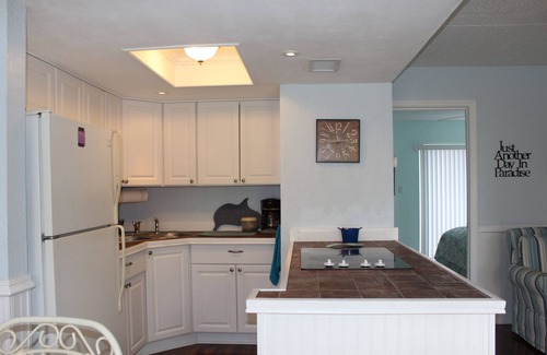 St. Pete Beach Condo | CHECK OUT OUR LOWEST RATES!