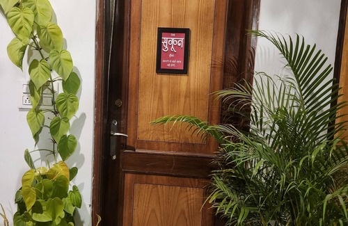 Rishikesh House | Cheerful 2 bedroom cottage with refreshing view ! Pet friendly !