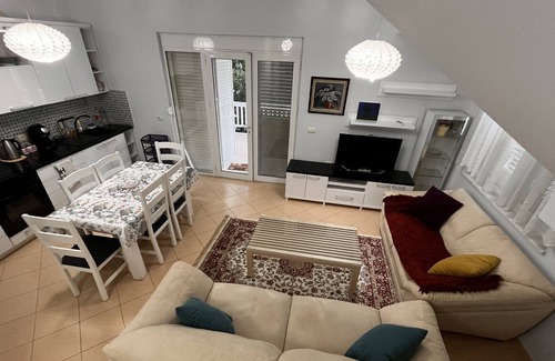 Qerek Villa | Cheerful 3-bedroom beach villa within green.