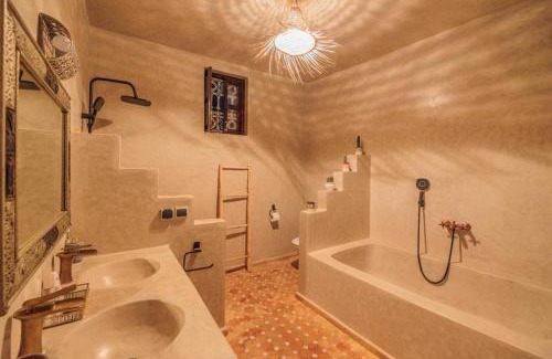Mirleft House | Cheerful 4-bedroom home in mirleft