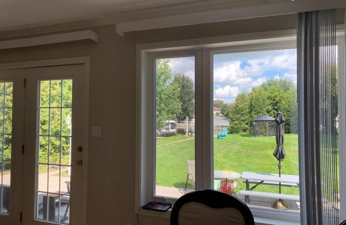 Lagoon City House | Cheerful 4bd waterfront cottage. 1.5h from Toronto