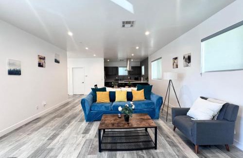 Little Armenia House | Cheerful 4BR home with parking in East Hollywood