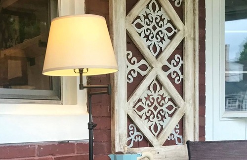 Bellefonte House | Cheerful 5 Bedroom Home in Historic Town