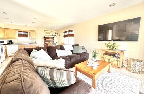 West Ocean City House | Cheerful home with bay and skyline views.
