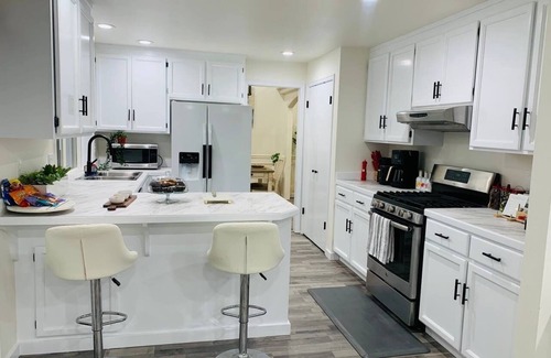 Lynnwood House | Cheerful house in Lynnwood