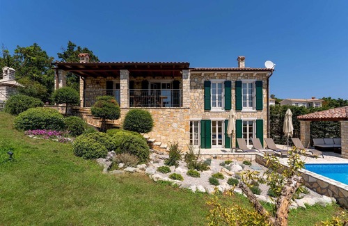 Ripenda Kosi Villa | Cheerful sea view villa Franka in a quiet location