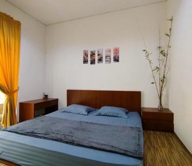 Surabaya House | Cheery Room 101