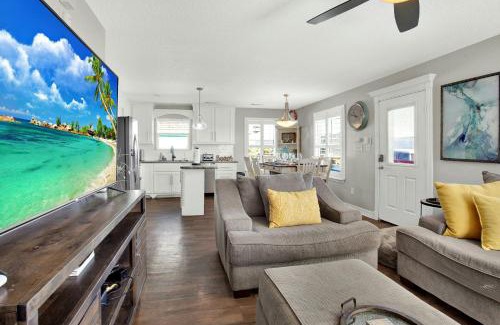 Surfside Beach House | Chelle Cabana