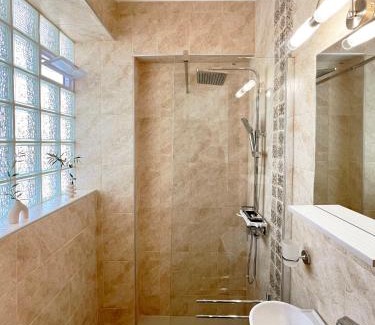 Agia Pelagia Chlomou Apartment | Chelona - Coastal Apartment