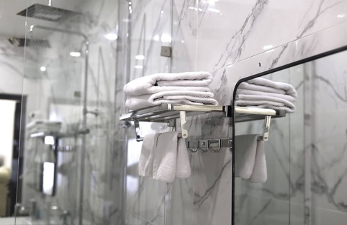 Soc Son Hotel | Chemi Hanoi Airport Hotel