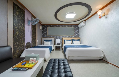Dongsong Hotel | Cheolwon Shell