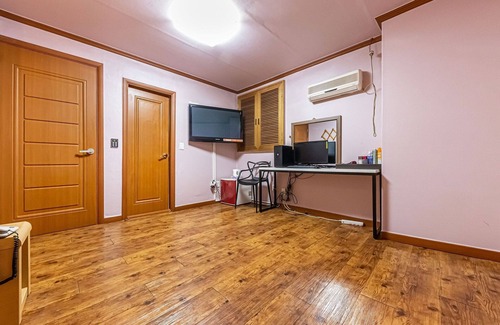 Cheongju Hotel | Cheongju Yeppeun Motel