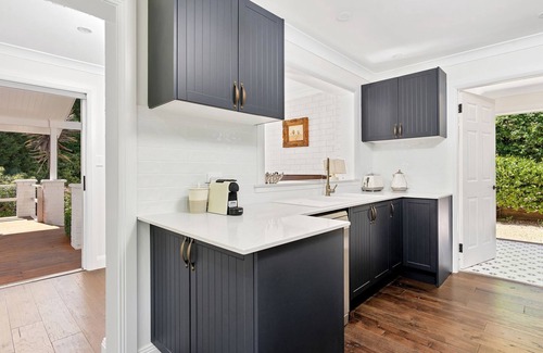 Burrawang House | Cherry Tree Cottage, Burrawang, Southern Highlands