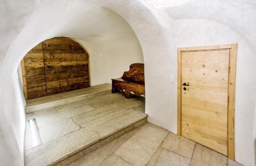 La Punt-Chamues-ch Ski Chalet | Chesa Chamuera
