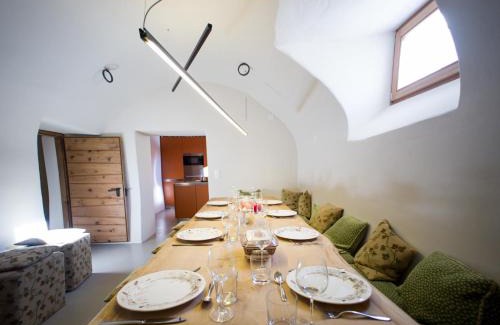 La Punt-Chamues-ch Ski Chalet | Chesa Chamuera