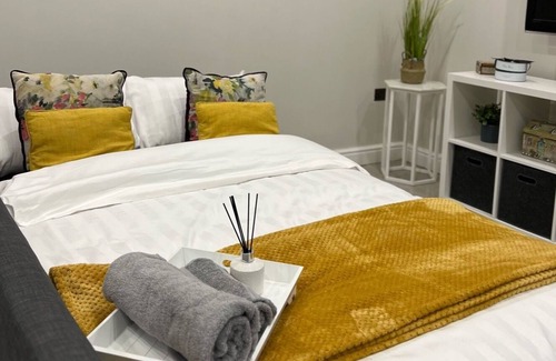 Wilmslow House | Cheshire Retreat