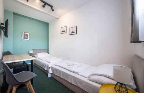 Kispest Hotel | Chesscom Hotel