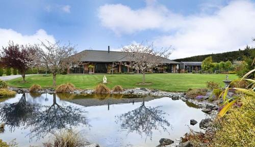West Melton House | Chester Oaks B&B