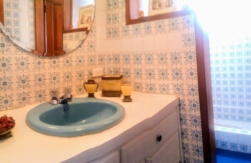 Tababela House | Chesters B&B