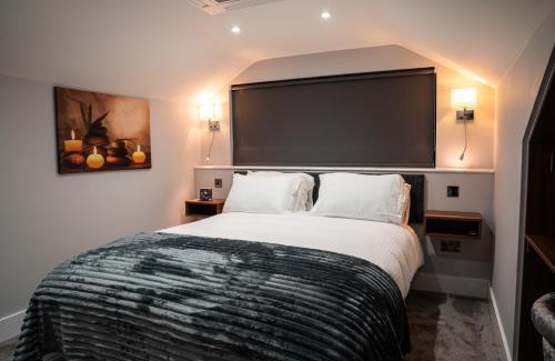 Ossett Apartment | Chestnut retreat a stunning Annex apartment