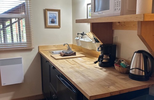 Winthrop Hotel | Chewuch Inn and Cabins