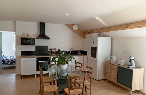Salles-Curan Apartment | Chez Alex et Flo F3 cosy and comfortable