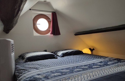 La Couture Boussey House | Chez Aurélia: Tiny house with private jacuzzi