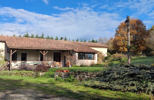 Brossac House | Chez Bardon