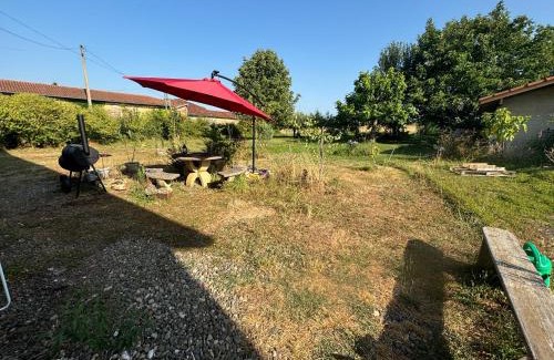 Mazerolles House | Chez Benoit, séjour Zen chez l'habitant