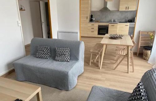 Pont-du-Chateau Apartment | Chez Bobo