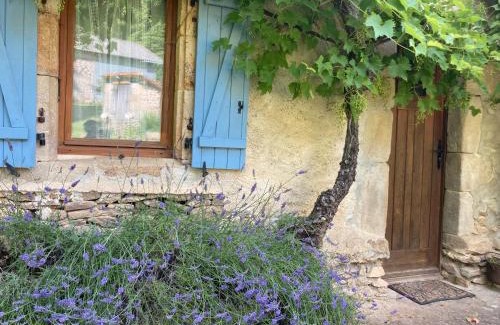 Nantiat House | Chez Bonneau