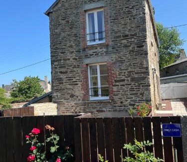 Sourdeval House | Chez Casa Holiday Gite