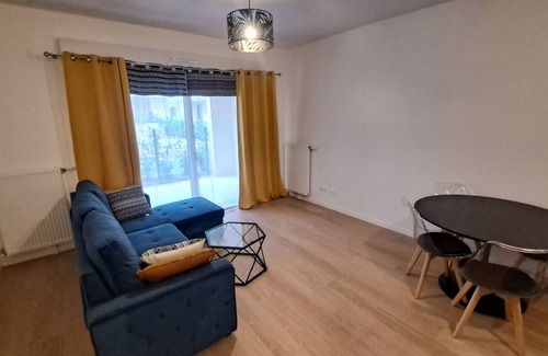 Villejuif Apartment | Chez David