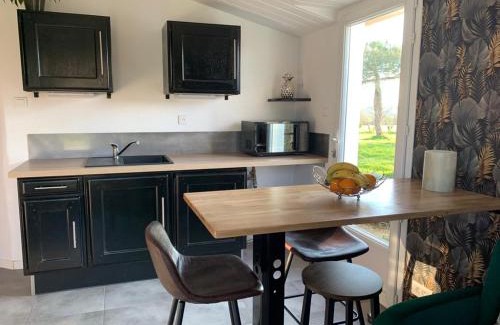 Bazoges-en-Paillers Apartment | Chez Dominique et Bruno à 20 mm du PuyduFou
