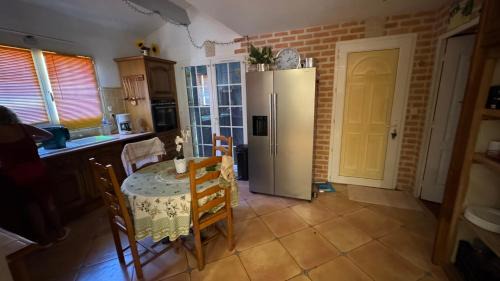 Poussan Bed & Breakfast | Chez Guy et Nath