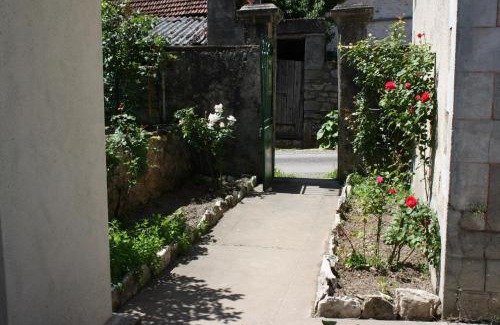 Marcilhac-sur-Cele House | chez Huguette