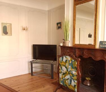 Mirande Apartment | Chez Irène