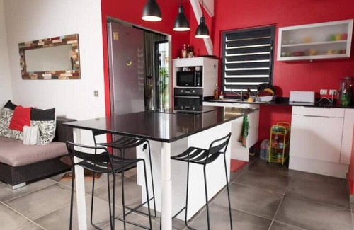 Destrellan House | Chez Labise