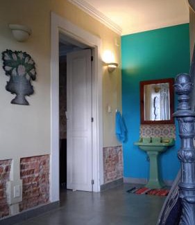 Santa Teresa House | Chez Laurel