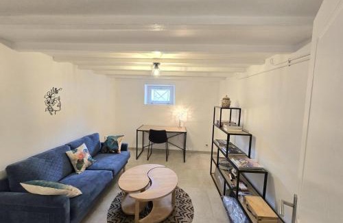 Rouffignac-Saint-Cernin-de-Reilhac House | Chez louise