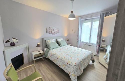 Rouffignac-Saint-Cernin-de-Reilhac House | Chez louise