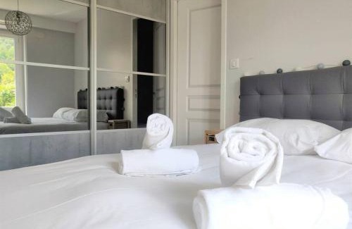 Gan Apartment | Chez Maëlys ~ Centre Gan - Calme ~ Idéal Famille